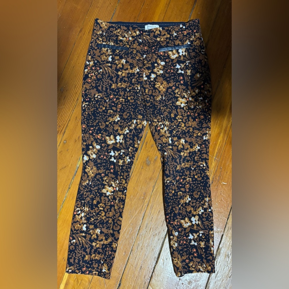 Anthropologie capris in Black and Brown Floral